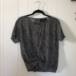 Black + white front tie blouse